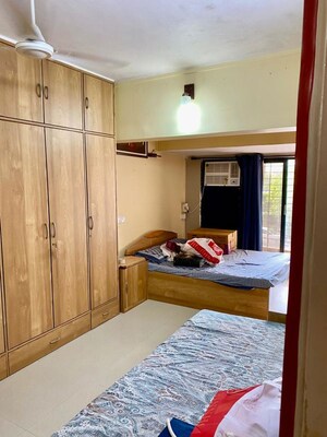 Bedroom in 2 BHK Apartment at Seven Bungalow, Andheri West – for Rent