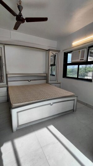 Bedroom in 3 BHK Apartment at Deepak Silverene, Bandra West – for Rent