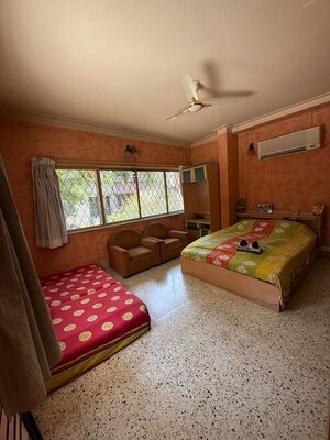 Living Room in 4 BHK Villa at Koregaon Park CHS, Koregaon Park – for Sale