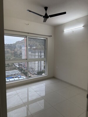 Room in 3 BHK Apartment at Godrej Green Vistas, Mahalunge – for Sale
