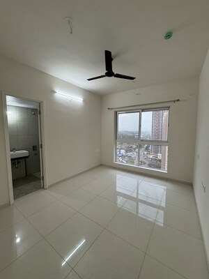 Room in 3 BHK Apartment at Godrej Green Vistas, Mahalunge – for Sale
