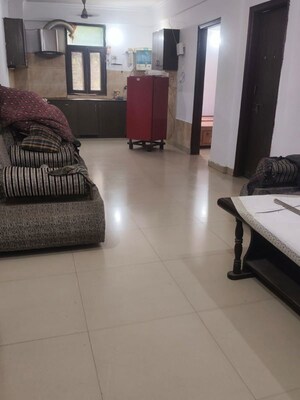 Living Room in 2 BHK Apartment at New Colony – for Rent