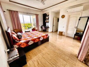 Bedroom in 4 BHK Penthouse at Bestech Park View Spa, Sector 47 – for Sale