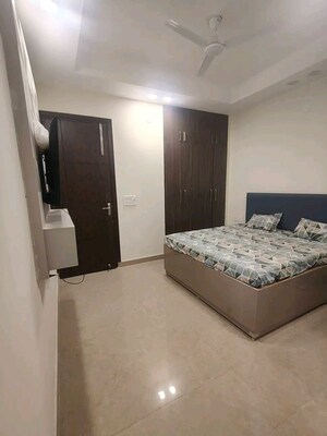 Bedroom in 1 BHK Apartment at Chattarpur – for Rent
