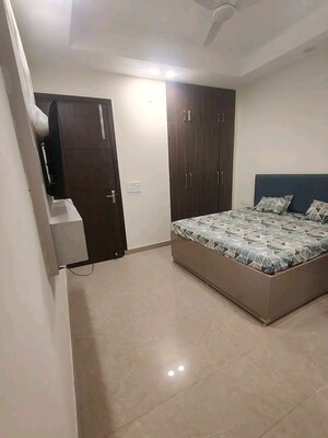 Bedroom in 1 BHK Apartment at Chattarpur – for Rent