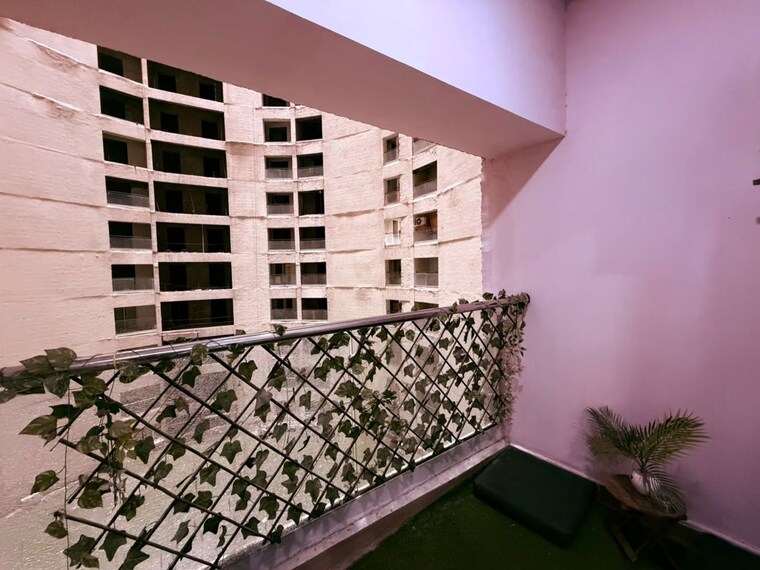 Balcony, supertech-north-eye Studio 530 Sq.Ft. Apartment In Sector 74 Noida 10789119