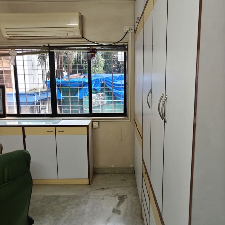 Balcony, dadar east Commercial Office Space 768 Sq.Ft. In Dadar East Mumbai 10789143