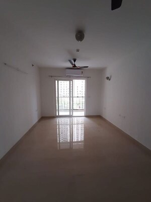 Room in 3.5 BHK Apartment at ATS Picturesque Reprieves, Sector 152 – for Rent