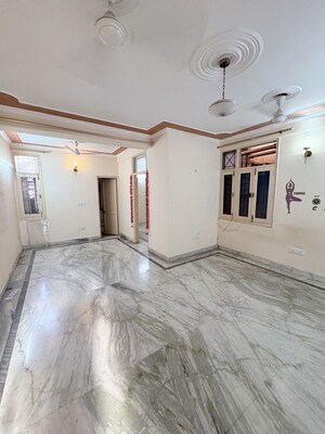 2 BHK Builder Floor For Rent in Khirki Extension