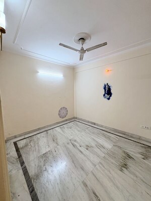 Furnished Amenities in 2 BHK Builder Floor at Khirki Extension – for Rent