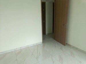 Room in 3 BHK Apartment at Vartak Nagar – for Rent