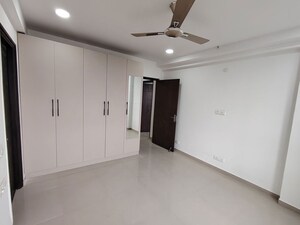 Room in 3.5 BHK Apartment at RDB Legend Harmony, Lingampally – for Rent