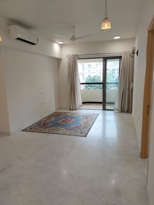 2 BHK Apartment For Rent in Naman Habitat, Andheri West