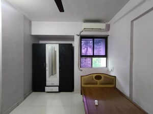 Room in 3 BHK Apartment at Cosmos Regency Kavesar, Kavesar – for Rent