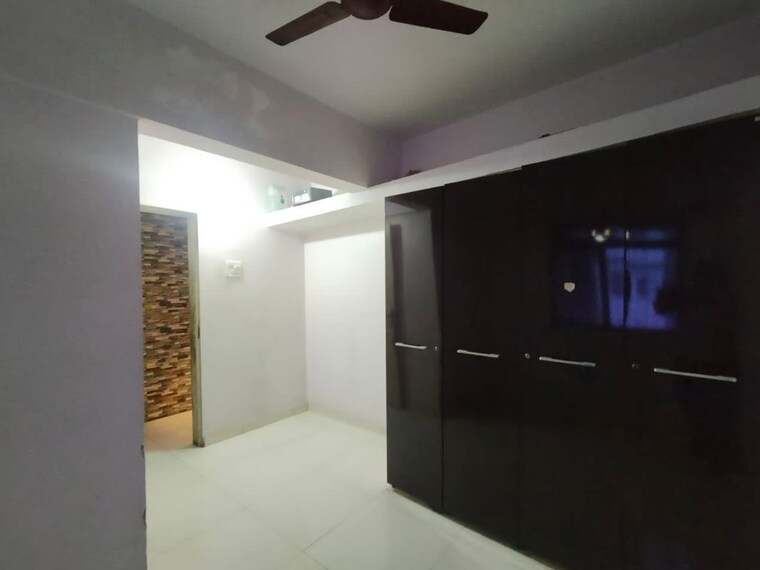 Room, cosmos-regency-kavesar 3 Bedroom 950 Sq.Ft. Apartment In Kavesar Thane 10789212