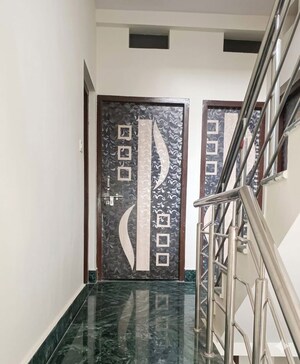 Staircase in 2 BHK Apartment at Salimpur Ahra – for Rent