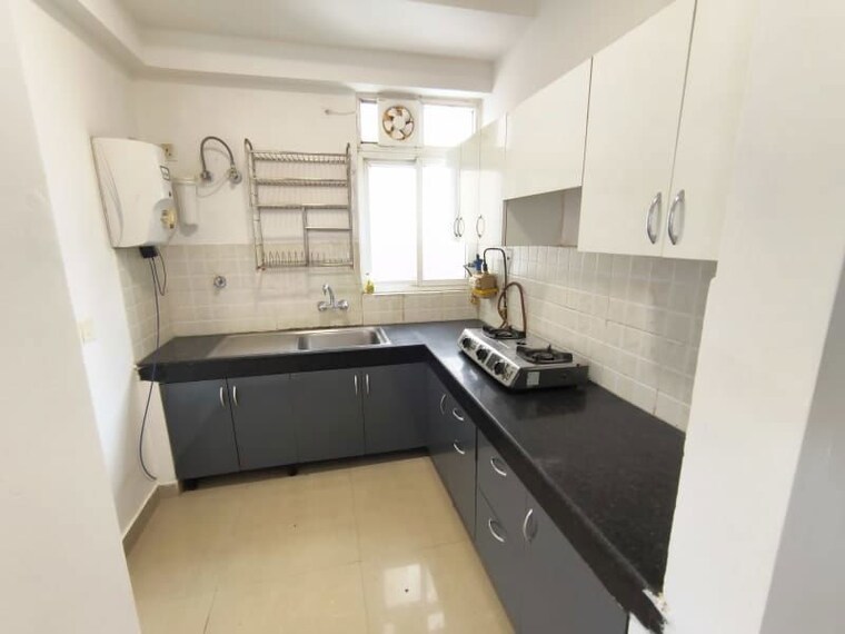 Kitchen, ramprastha-city-the-atrium 3 Bedroom 1285 Sq.Ft. Apartment In Sector 37d Gurgaon 10789239