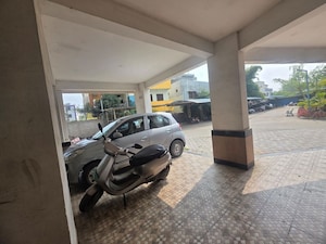 Parking in 3 BHK Apartment at Agrawal Sagar Eden Garden, Shri Ram Colony – for Rent