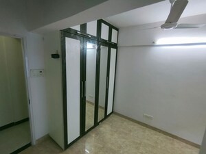 Room in 2 BHK Apartment at Adarsh Nagar – for Rent
