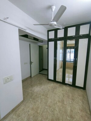 Room in 2 BHK Apartment at Adarsh Nagar – for Rent
