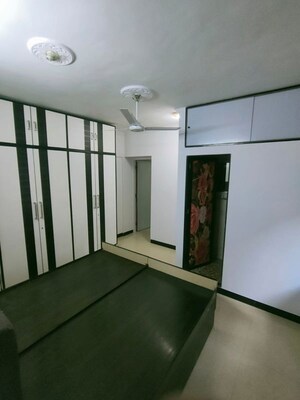 Bedroom in 2 BHK Apartment at Adarsh Nagar – for Rent