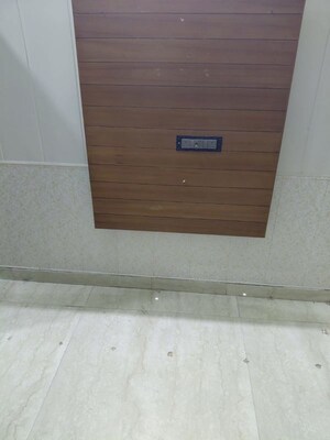 Room in 2 BHK Builder Floor at Alakapuri – for Rent