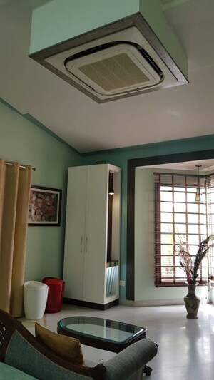 Room in 3.5 BHK Independent House at Sector 1 – for Sale