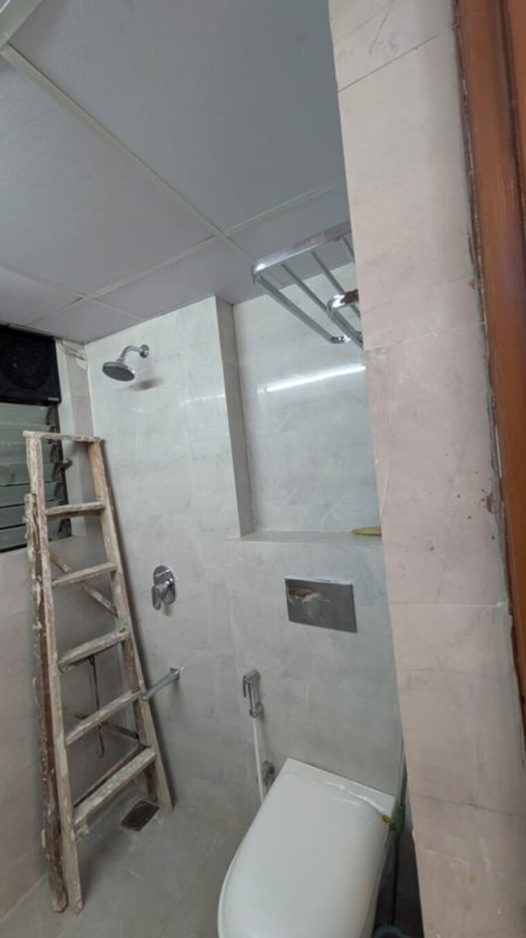 Bathroom, siddha-sky 2 Bedroom 615 Sq.Ft. Apartment In Sion Mumbai 10789297