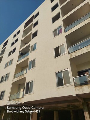 2 BHK Builder Floor For Sale in Noida Central
