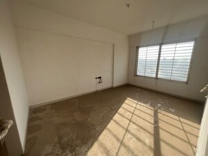 Room in 2 BHK Apartment at Tridhaatu Aum, Chembur – for Rent