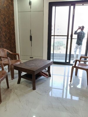 Room in 3 BHK Builder Floor at Sector 84 – for Sale