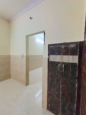 Bathroom in 1 BHK Independent House at Sarita Vihar – for Rent