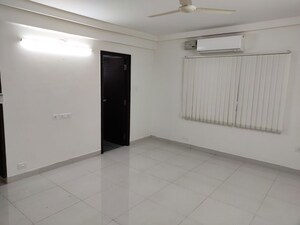 Room in 3 BHK Apartment at Lansum Madhava Towers, Madhapur – for Rent