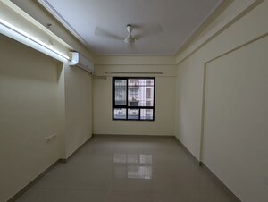 2 BHK Apartment For Rent in Godrej Prime, Chembur