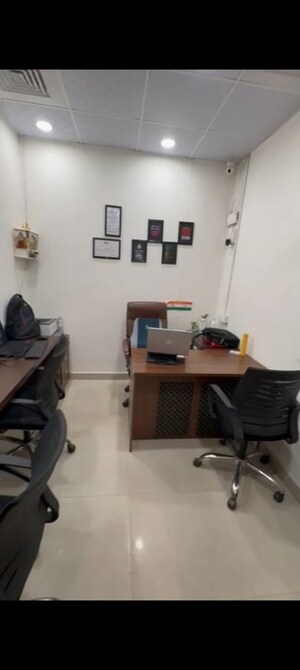  Office Space For Sale in Shubh City, Gaur City 1