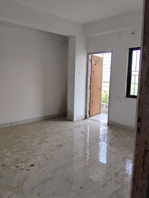 Room in 3 BHK Apartment at Pundag – for Rent