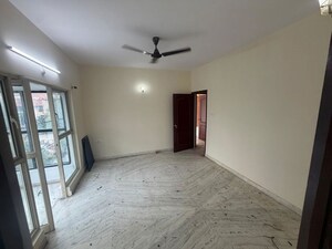 Room in 3 BHK Apartment at Richmond Premier, Richmond Road – for Rent