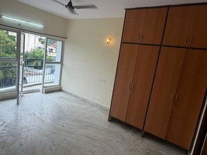 Room in 3 BHK Apartment at Richmond Premier, Richmond Road – for Rent