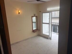 Room in 3 BHK Apartment at Richmond Premier, Richmond Road – for Rent