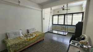 1.5 BHK Apartment For Rent in Satya Apartment Naupada, Naupada