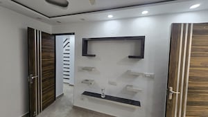 Furnished Amenities in 2 BHK Builder Floor at Uttam Nagar – for Sale