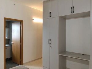 Room in 2 BHK Apartment at Sobha Dream Gardens, Thanisandra Main Road – for Rent