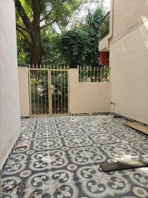 Bedroom in 4 BHK Apartment at Vasant Kunj – for Rent