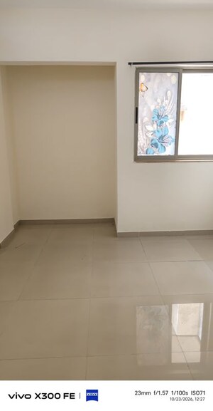 Room in 1.5 BHK Apartment at Lodha Casa Rio, Dombivli East – for Sale