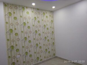 Room in 2 BHK Builder Floor at Indrapuram – for Rent