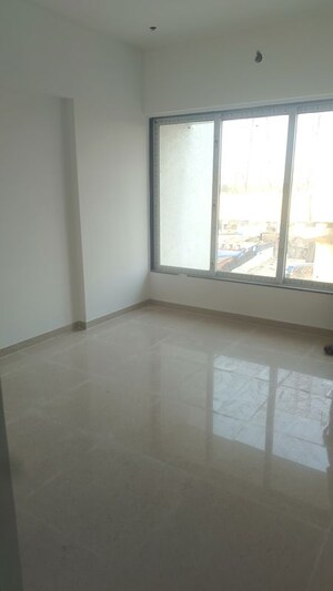 Room in 2 BHK Apartment at Grace Mass Metropolis, Chembur – for Rent