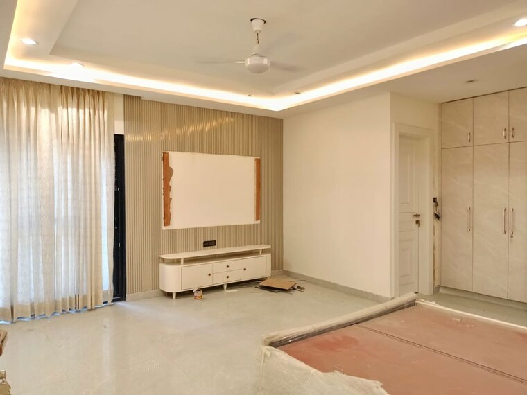 Bedroom, puri-aman-vilas 4 Bedroom 410 Sq.Yd. Builder Floor In Sector 89 Faridabad 10789435