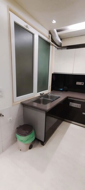 Team Area in 3 BHK Builder Floor at Jangpura – for Rent