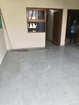 1 BHK Apartment For Rent in RWA Apartments Sector 53, Sector 53