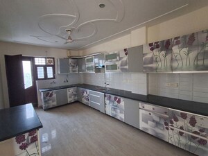 Kitchen in 3 BHK Builder Floor at Khushboo CGHS, Sector 9a – for Rent